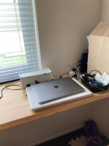 towerデスク下収納